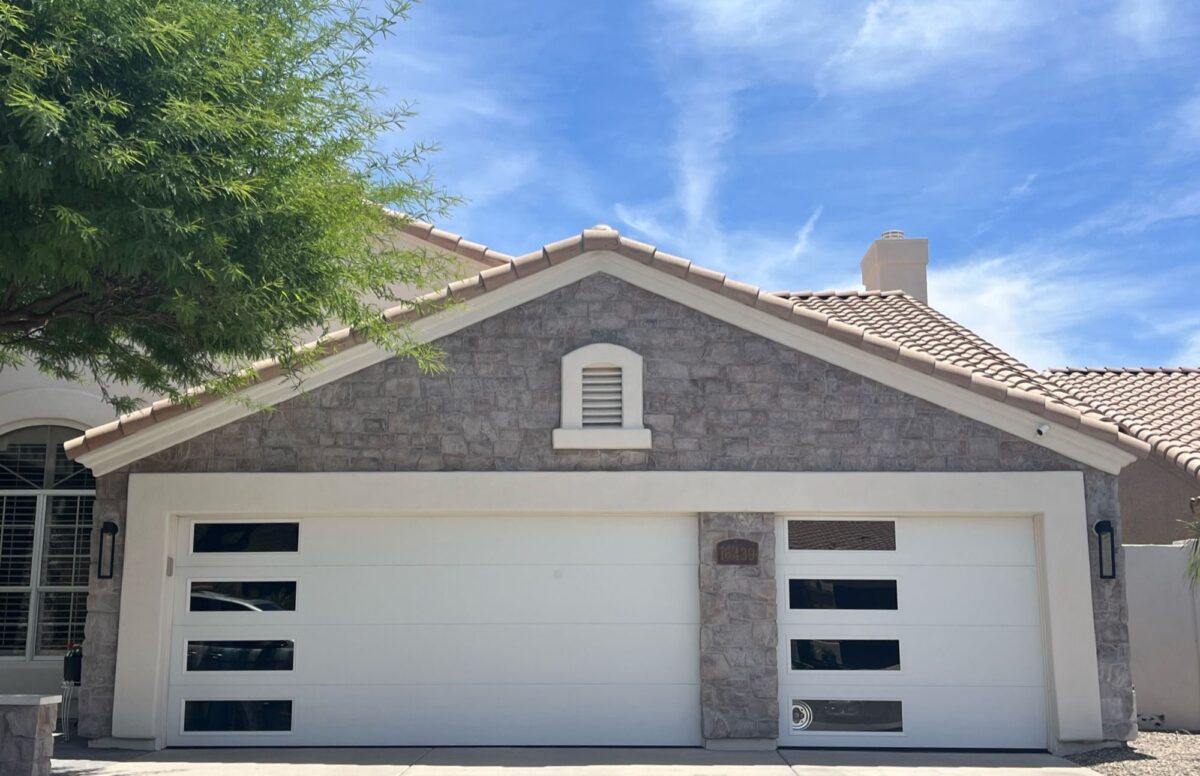 Custom Modern Garage Door In Ahwatukee Foothills
